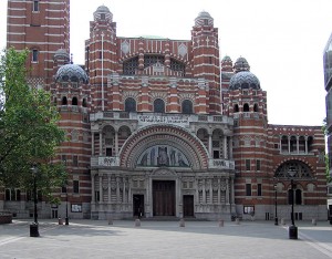 769px-Westminster.cathedral.frontview.london.arp